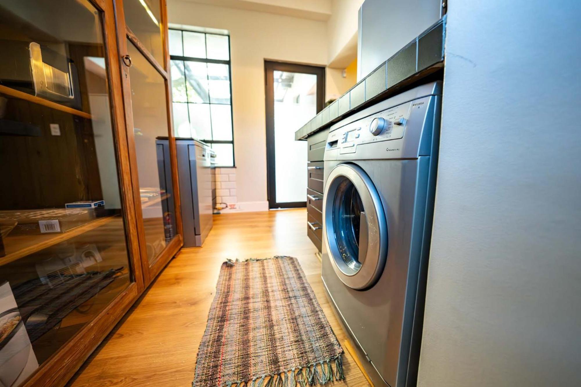 Apartamento Point's Sanctuary - Indulge In An Urban Oasis *